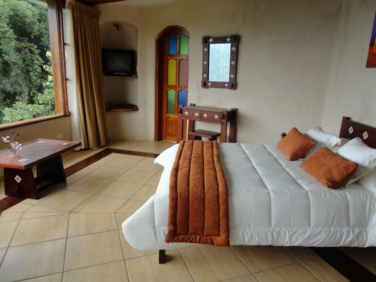 Hosteria "El Encanto" San Miguel de los Bancos Екстер'єр фото