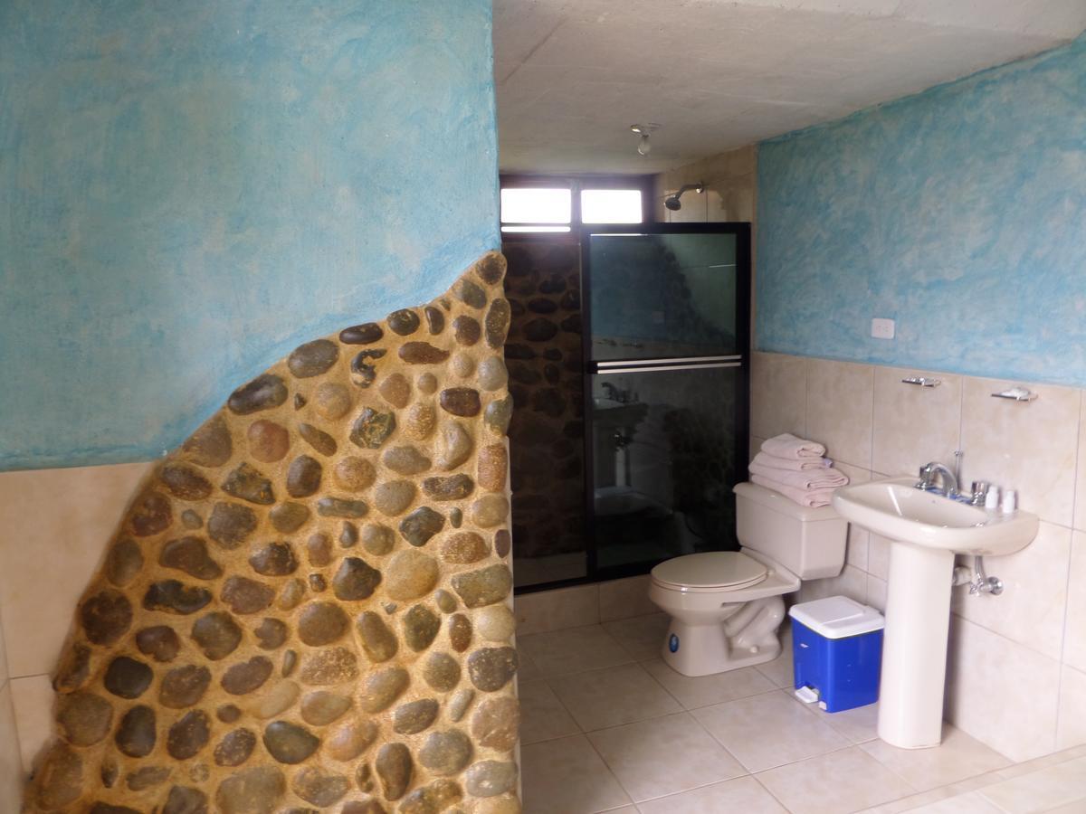Hosteria "El Encanto" San Miguel de los Bancos Екстер'єр фото