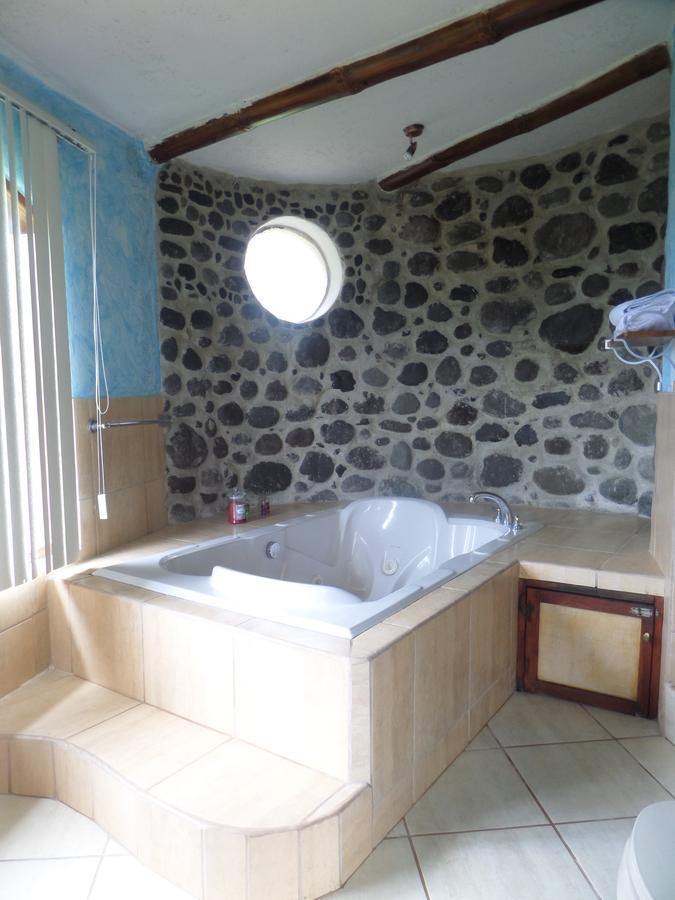 Hosteria "El Encanto" San Miguel de los Bancos Екстер'єр фото