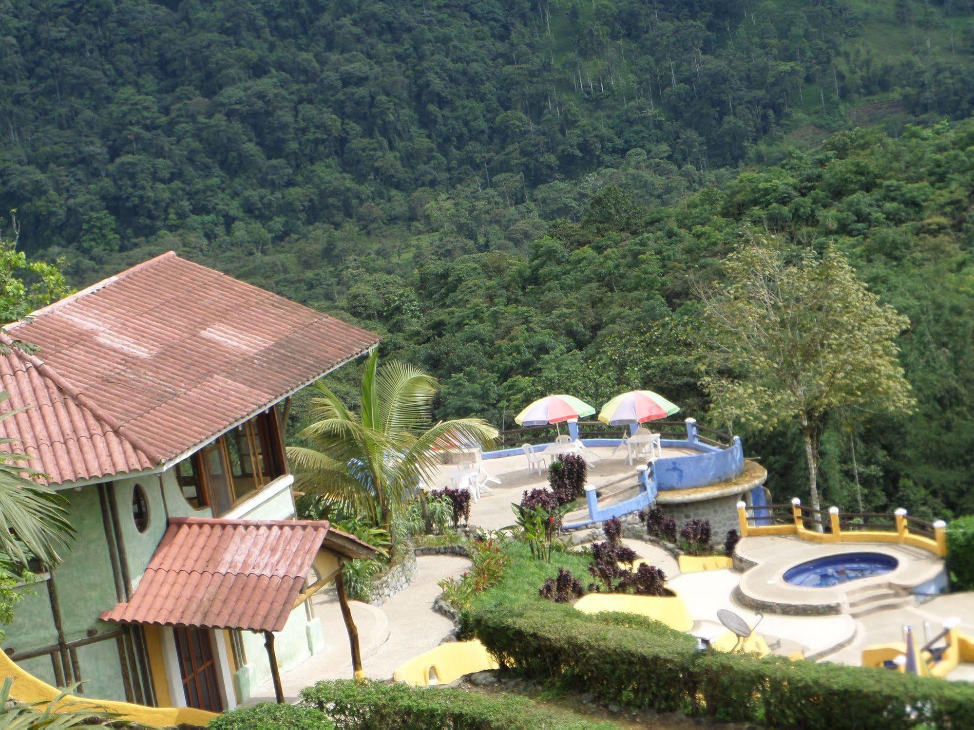 Hosteria "El Encanto" San Miguel de los Bancos Екстер'єр фото
