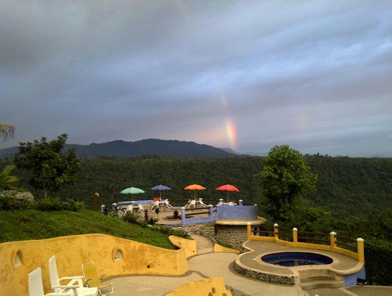 Hosteria "El Encanto" San Miguel de los Bancos Екстер'єр фото